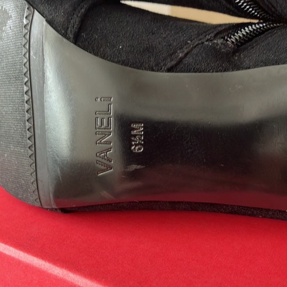 Vaneli Tale Black Punto Super SU Kitten Heel Booties (Size 6.5) - Picture 14 of 15